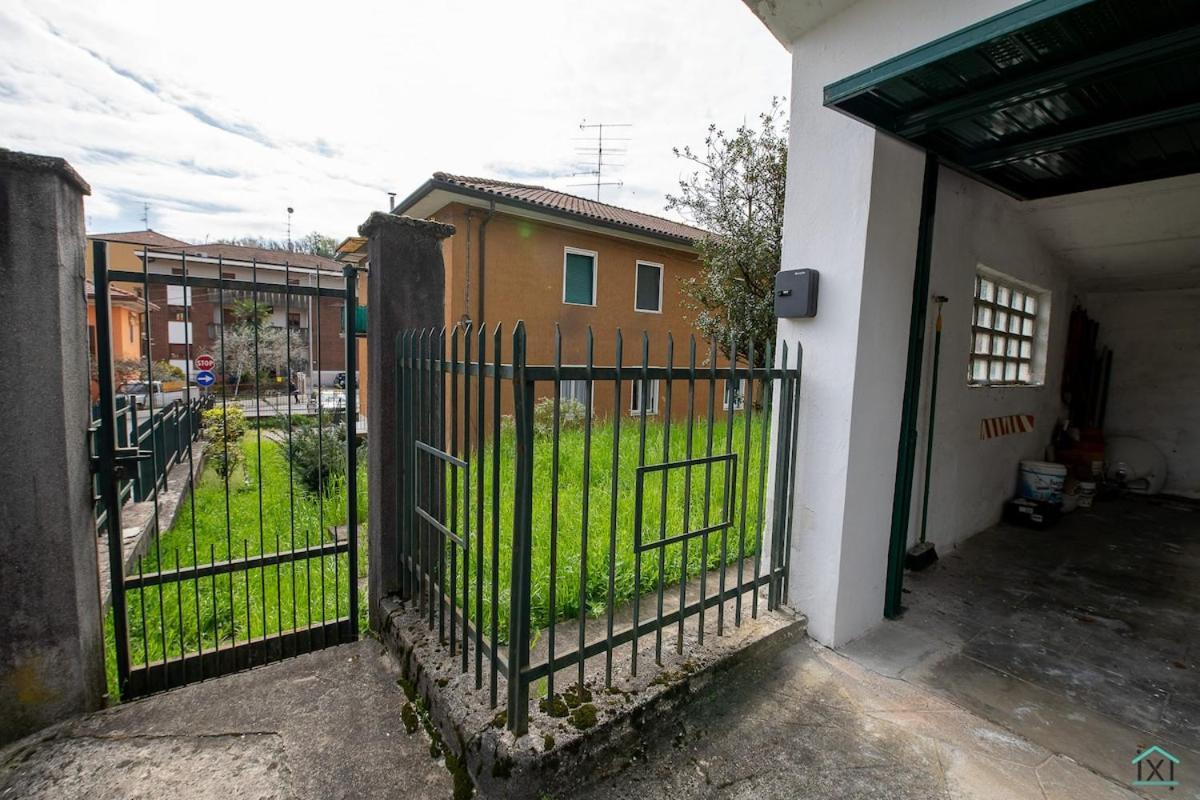 Revival Besozzo - Ixihome Luaran gambar